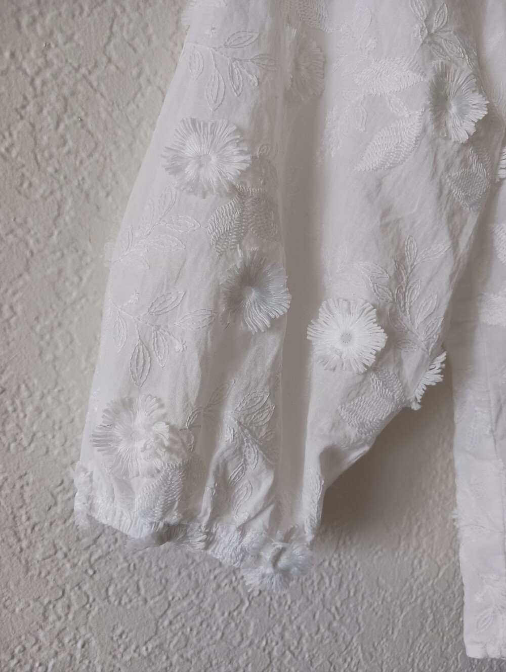 Nanette Lepore White Floral Embroidered Summer Blouse 3/4 Sleeve Size Medium - Picture 6 of 8